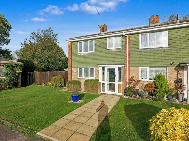 House for sale in Farthing Corner, Gillingham