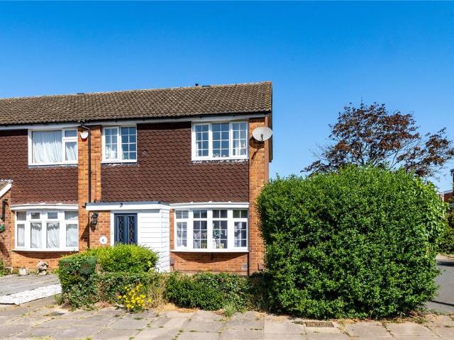 House for sale in Stopsley, Luton