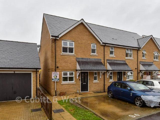 House for sale in North Horsham, Horsham