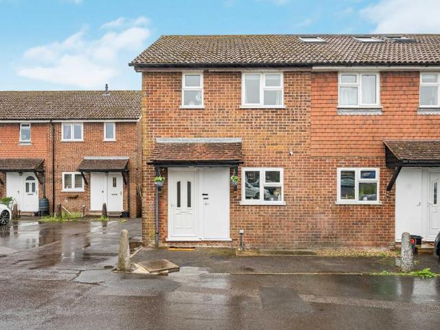House for sale in Bolton Low Houses, Hampshire