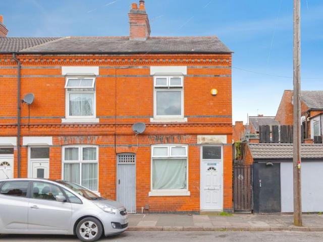 House for sale in Old Wharf, City Of Leicester