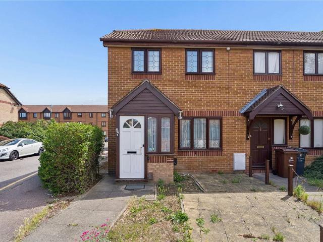 House for sale in Greater London