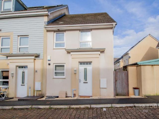 House for sale in Higher Compton, Mount Wise