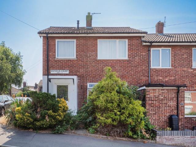 House for sale in New Catton, East Bank