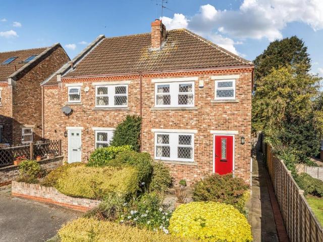 House for sale in Clifford, Bramham