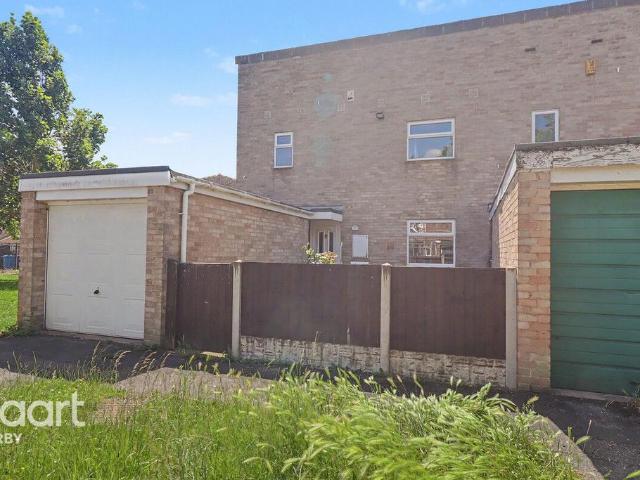 House for sale in East Midlands