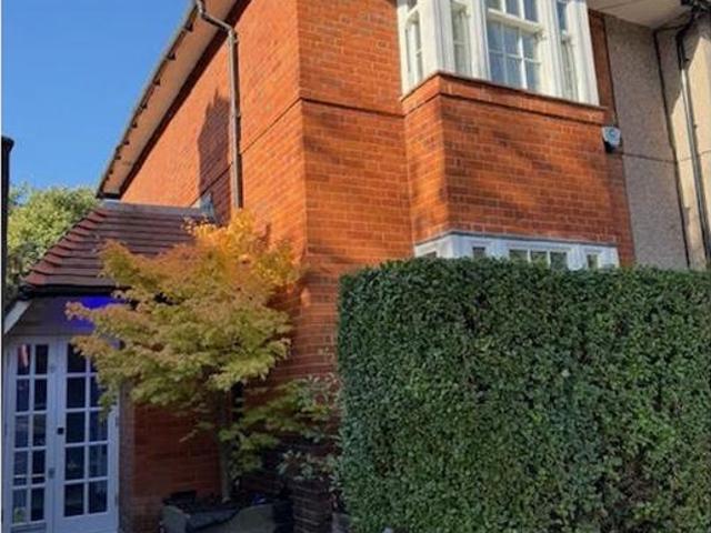 House for sale in Shepherd's Bush, Greater London