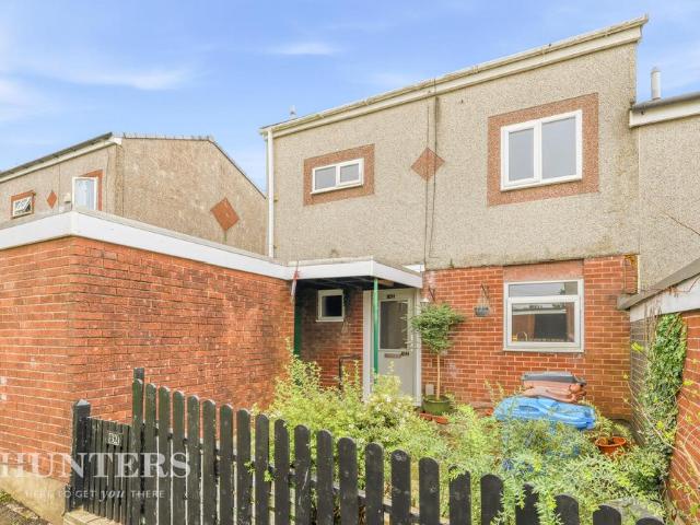 House for sale in Shaw Side, Oldham