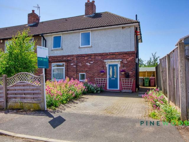 House for sale in Elmton, East Midlands