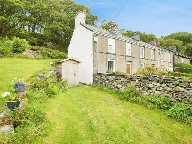 House for sale in Llanfrothen, Wales