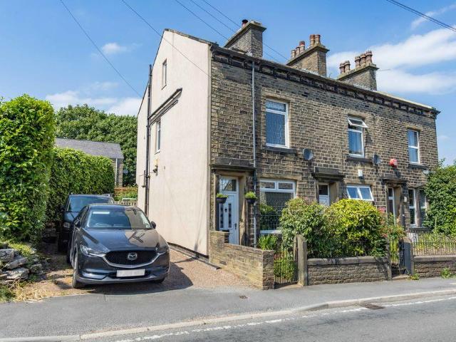 House for sale in Stainland & District, Stainland