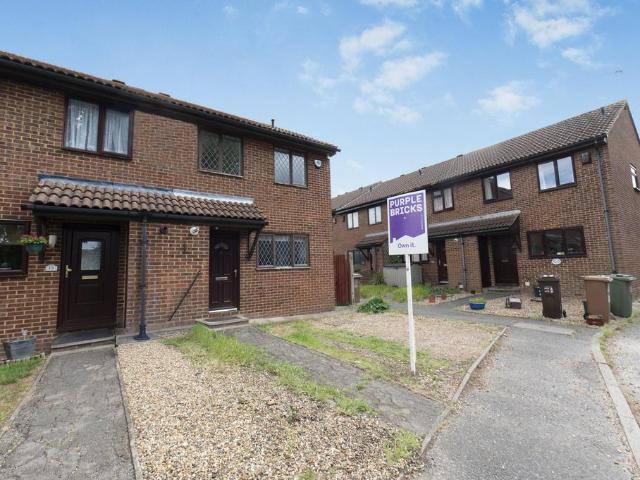 House for sale in Worcester Park, Greater London