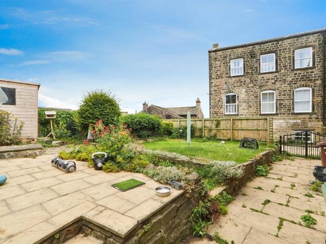 House for sale in Rawdon, West Yorkshire