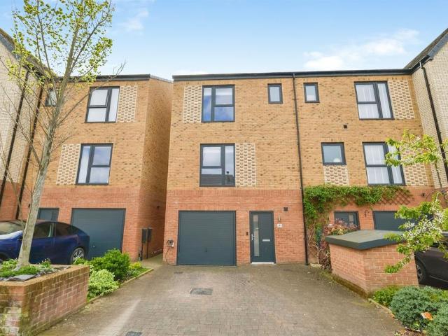 House for sale in Stockton-on-tees
