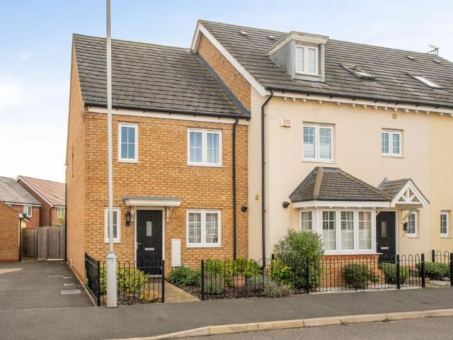 House for sale in Flitwick, Bedfordshire