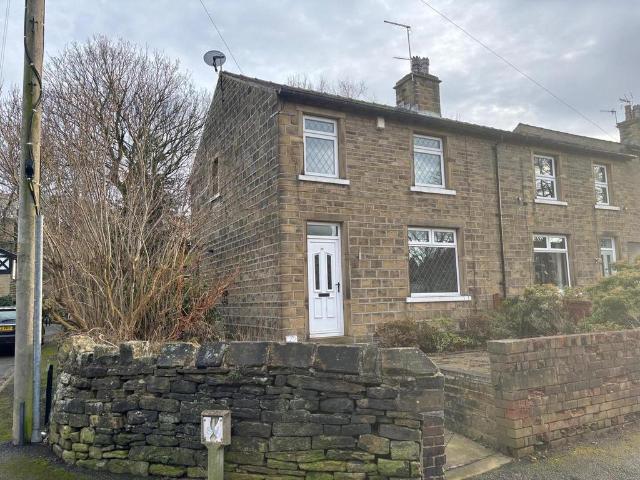 House for sale in Armitage Bridge, West Yorkshire