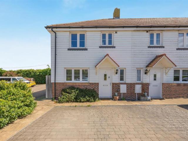 House for sale in Midway, Kent