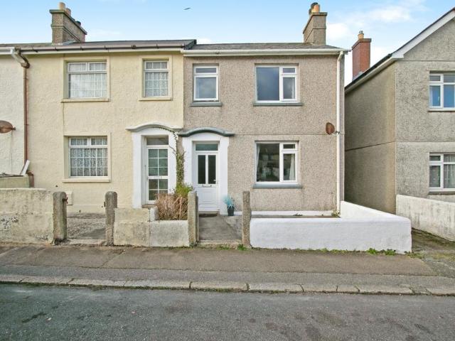 House for sale in Roseworthy, Cornwall