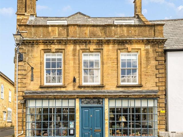 House for sale in Beaminster, Dorset