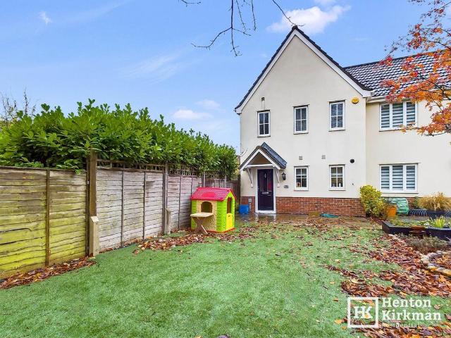 House for sale in South Ockendon, Essex