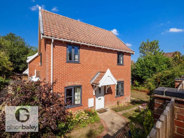 House for sale in Halvergate, Crostwick