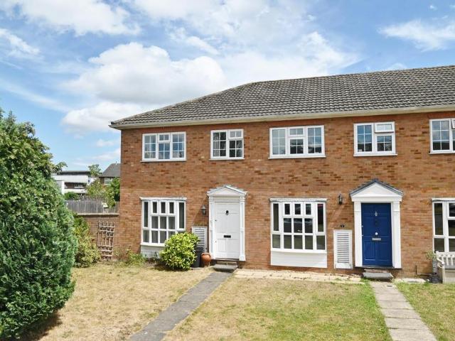 House for sale in Strawberry Hill, Greater London