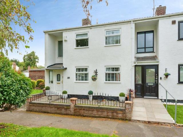 House for sale in Hale