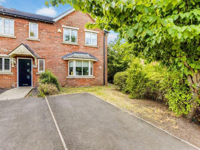 House for sale in Potters Corner, East Midlands