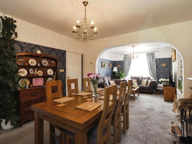 House for sale in Grantham, Barholm