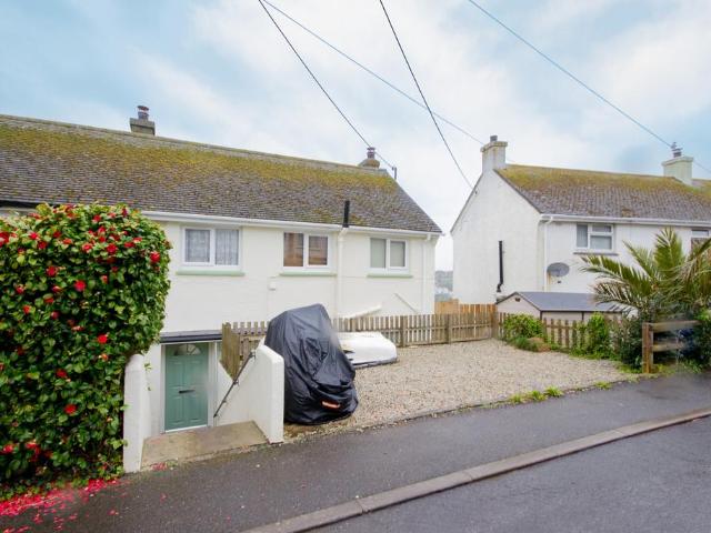 House for sale in Polruan, Cornwall