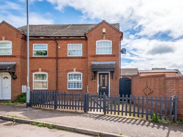 House for sale in Kettering, North Northamptonshire