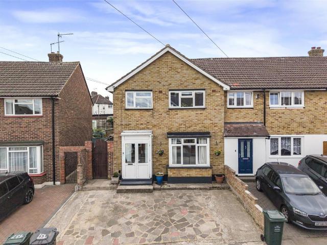House for sale in Worcester Park Estate, Monks Orchard