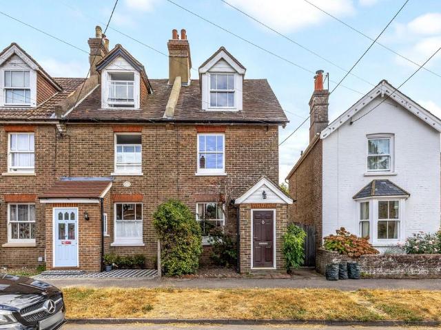 House for sale in Whitemans Green, Perryfields