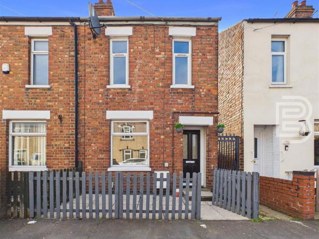 House for sale in New Bilton