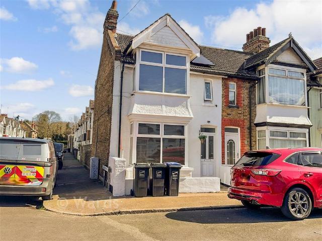 House for sale in Cliftonville West, Acol