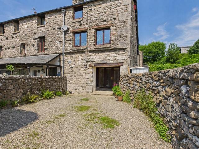 House for sale in Milton