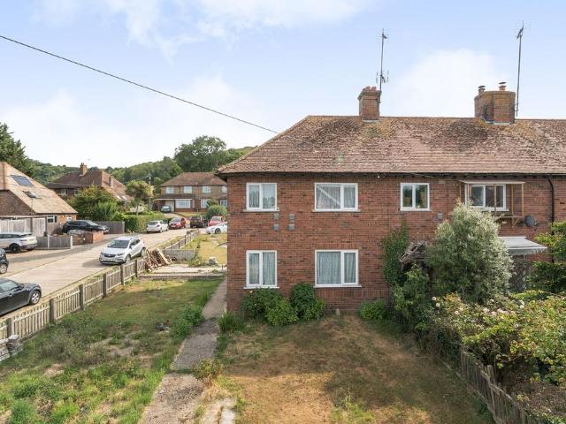 House for sale in Peene, Folkestone