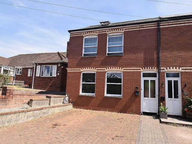 House for sale in Watergate, Devon