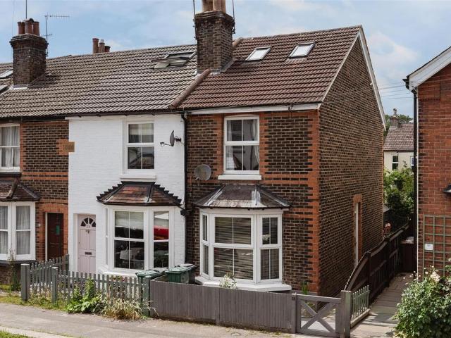 House for sale in Red Hill, Surrey