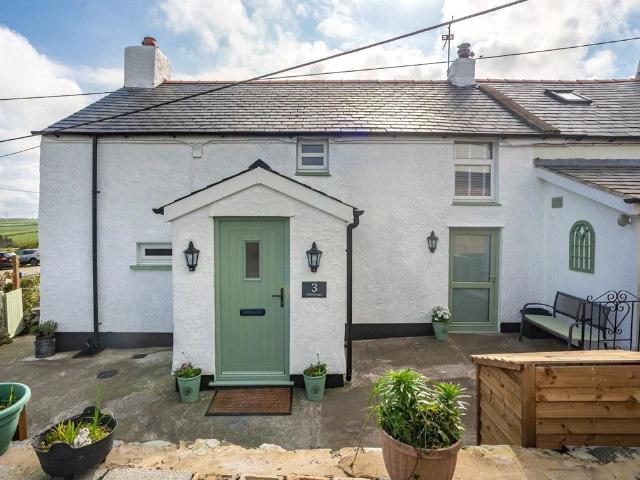House for sale in Penrhyn, Cemaes