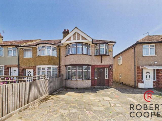 House for sale in Greater London