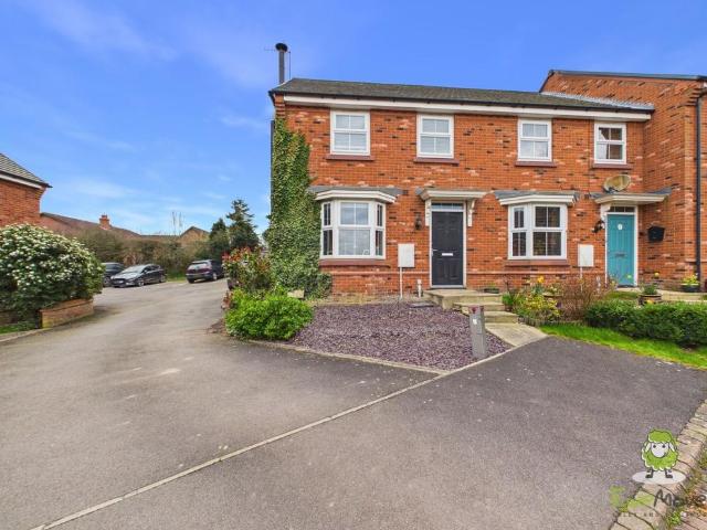 House for sale in Chorlton Lane, Cheshire