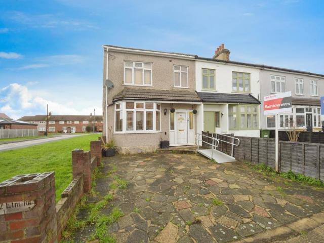 House for sale in Collier Row, Greater London