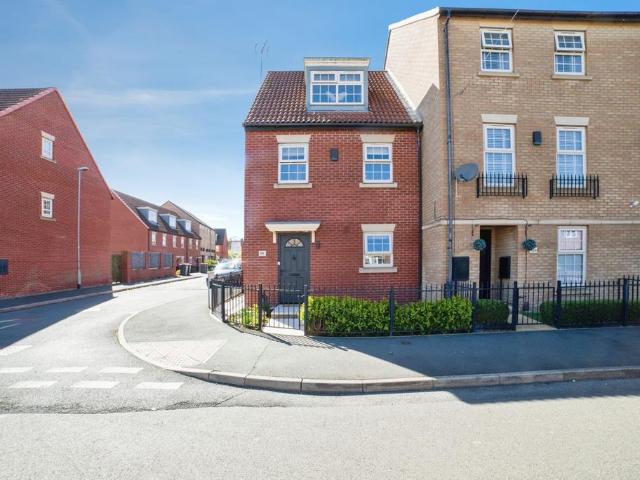 House for sale in East Midlands