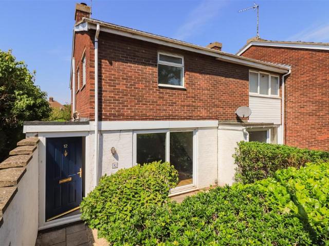 House for sale in Barnwell, Arbury