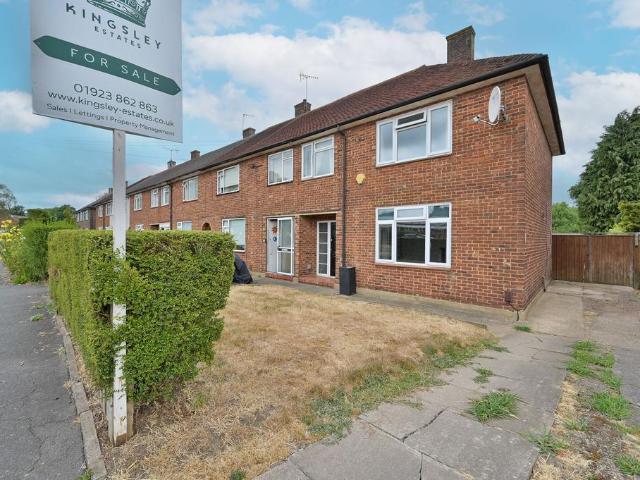 House for sale in Watford Rural, Batchworth