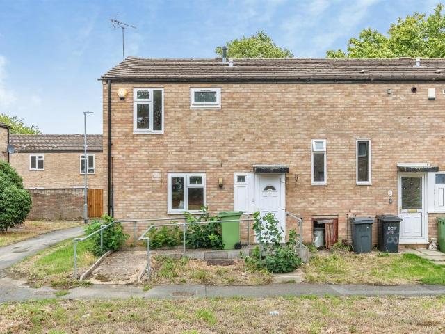 House for sale in Hatton Park, Wellingborough