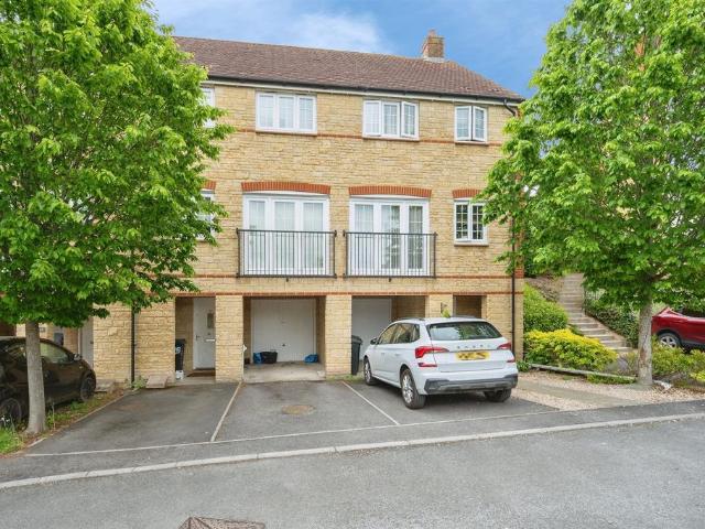 House for sale in Milborne Port, Sherborne
