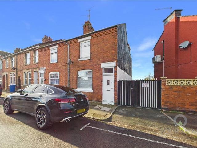 House for sale in Avondale, Kettering
