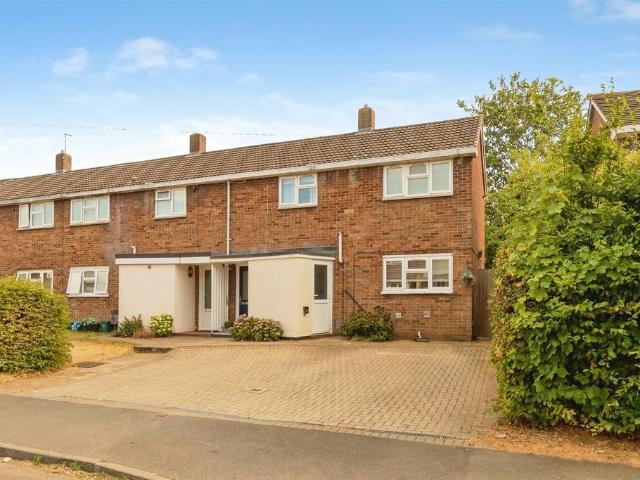 House for sale in Broadwater, Shephall